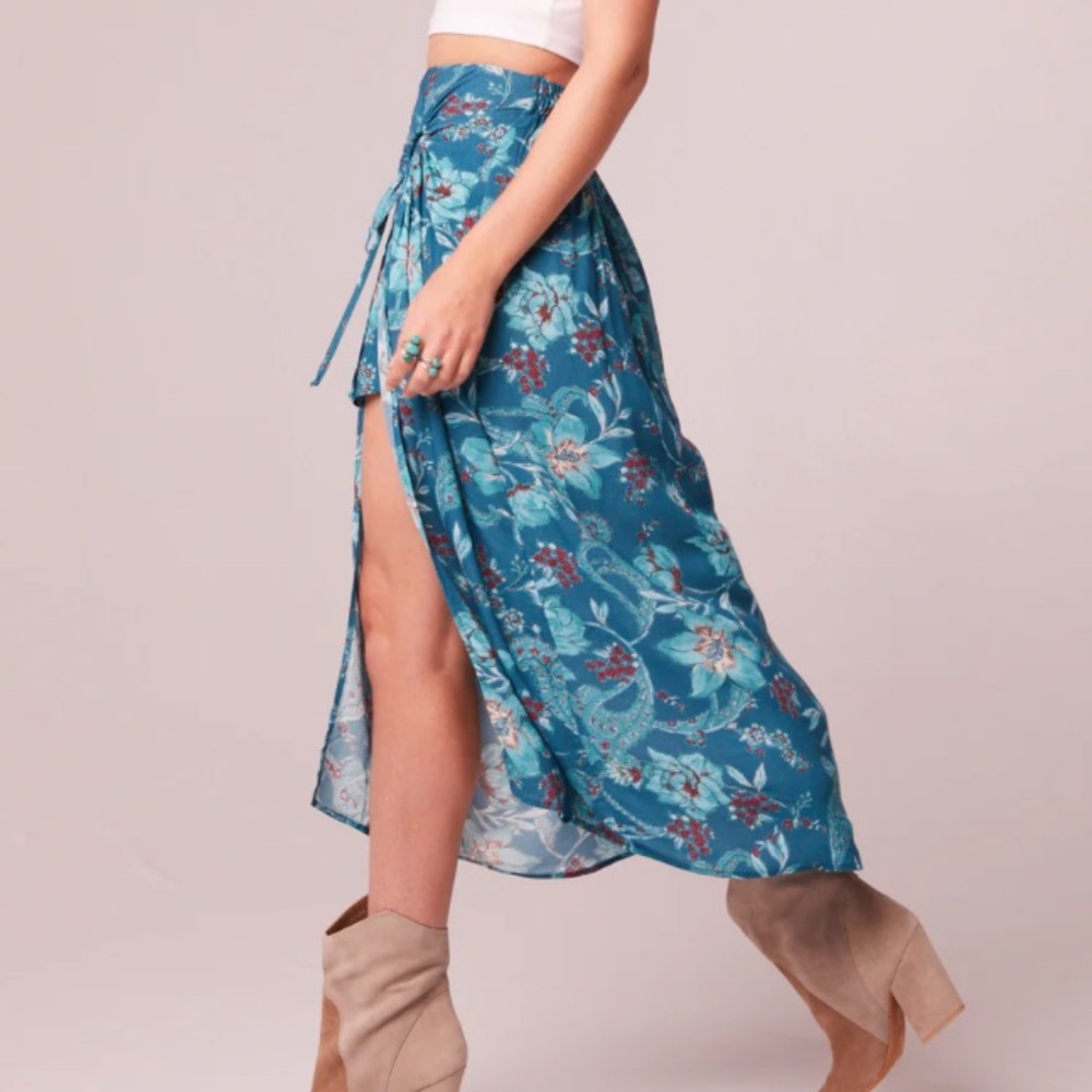 BOG, Band of the Free CELENE TEAL FLORAL LAYERED MIDI SKIRT, size L, new w/ tags - Picture 2 of 9